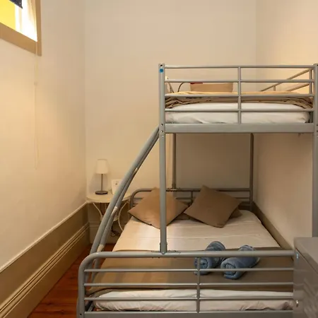 Oporto Sky Hostel Exterior photo